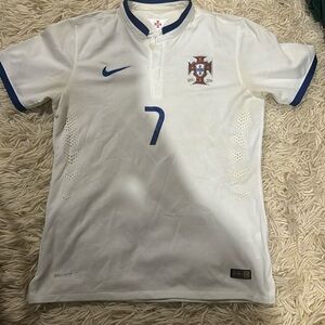 COPY - Ronaldo Portugal kit